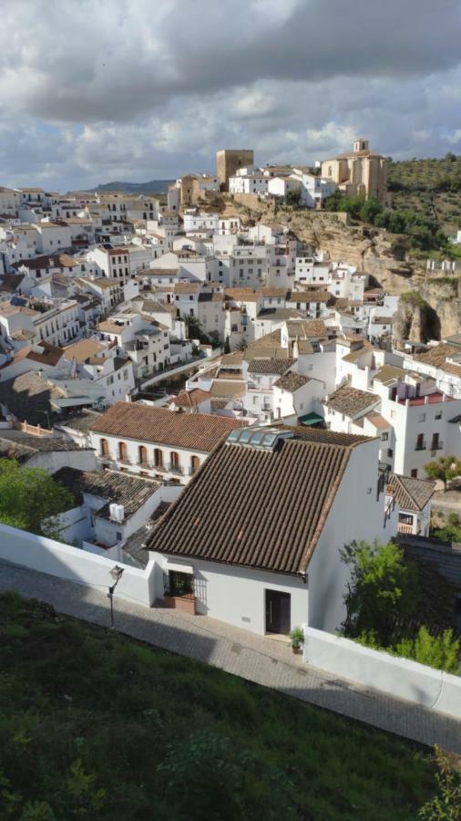 Apartamentos Cantareria, Rosa Mosqueta Setenil De Las Bodegas Bagian luar foto